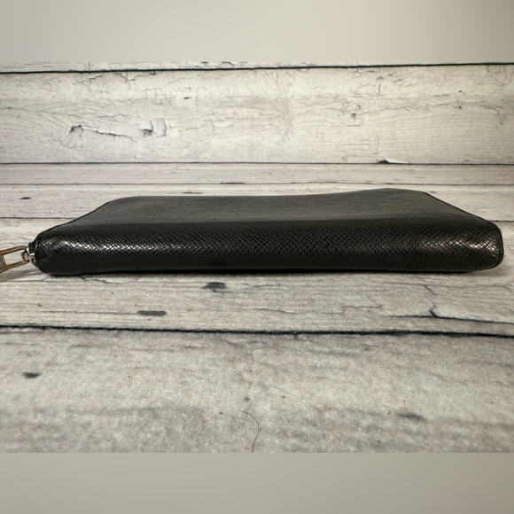 Louis Vuitton Long Wallet Zippy Vertical Ardoise Black Taiga - Picture 5 of 16